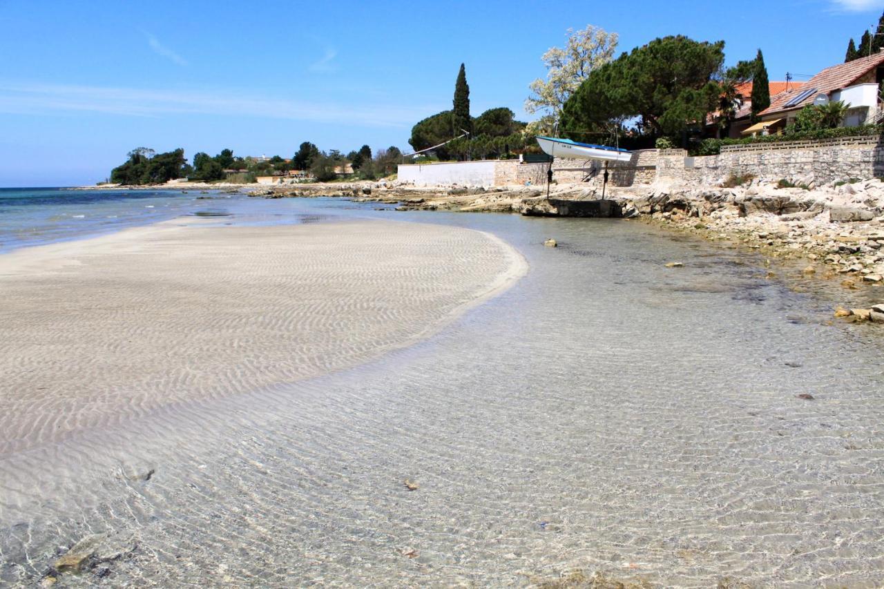 Apartments By The Sea Zambratija, Umag - 2557 Exterior foto