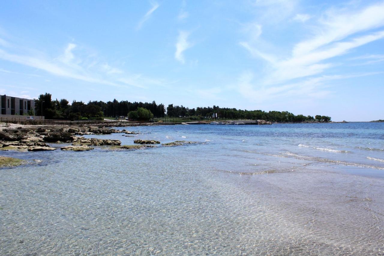 Apartments By The Sea Zambratija, Umag - 2557 Exterior foto