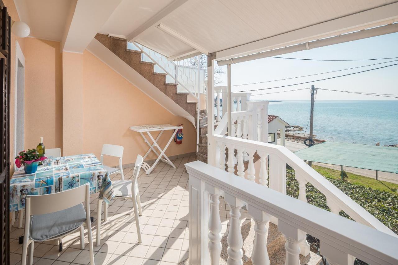 Apartments By The Sea Zambratija, Umag - 2557 Exterior foto